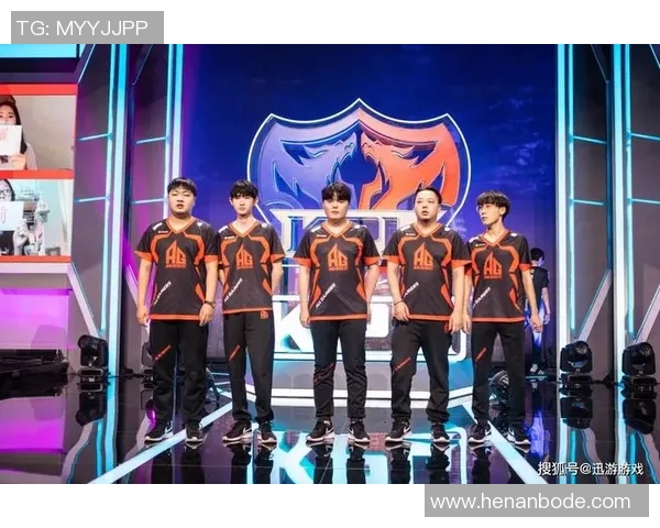 王者荣耀深度解析FPX战队的团队配合与战术策略